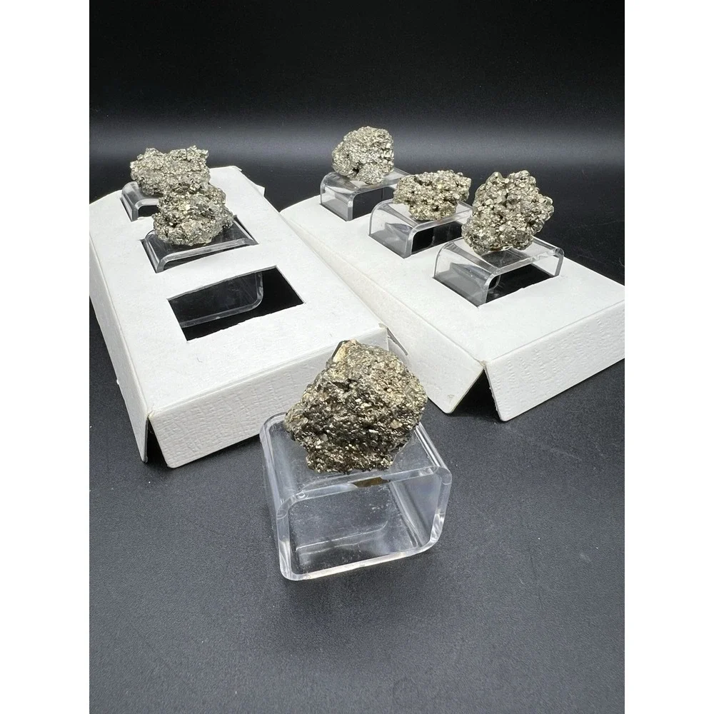 Lucite Acrylic Pyrite Fools Gold Clear Square Napkin Ring Set Of 6